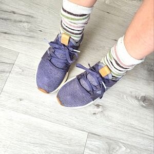 New Balance | Fresh Foam purple sporty low-top sneakers | WMS 6